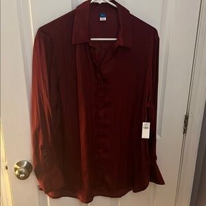 Men's Burgundy Shirt